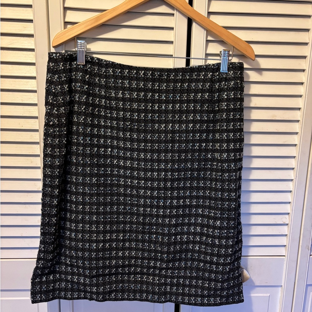 Chic Anne Klein Jacket and Skirt Set - Classic - Picture 6 of 10